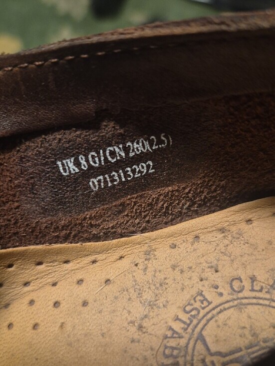 Clarks Men\'s Brown Leather Slip-On Loafers main image 7